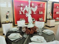 24 - Gedeckter Tisch